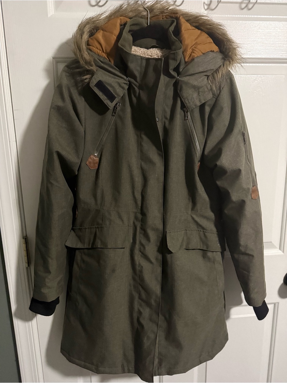 Legendary Whitetails Olive Green Women's Parka with Faux Fur Trim
